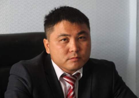 Обвиненный в попытке убийства местным жителем сельский аким ЗКО избежал наказания